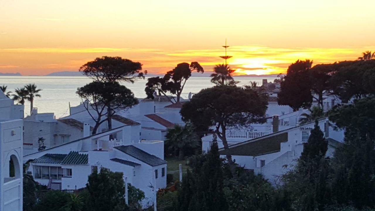 Miraflores Apartment Mijas Bagian luar foto