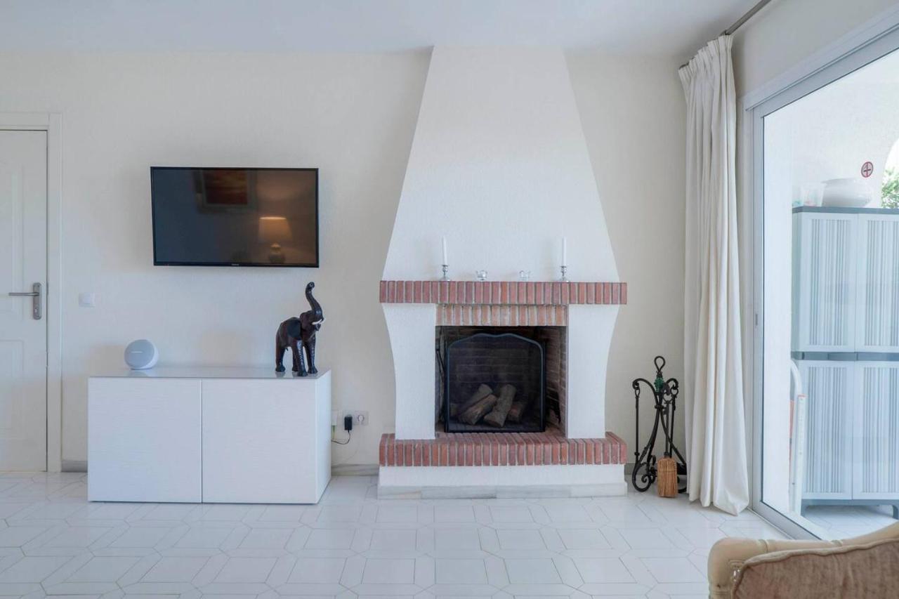 Miraflores Apartment Mijas Bagian luar foto